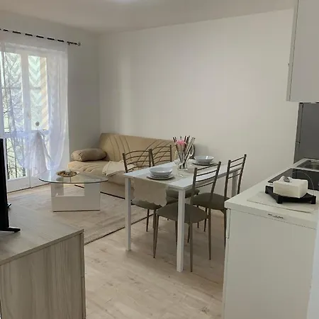 Via Cattaneo 42 - Solo Affitti Brevi Apartmán